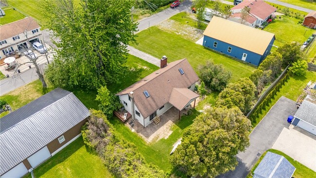 Photo - 26 Clearview Ave
