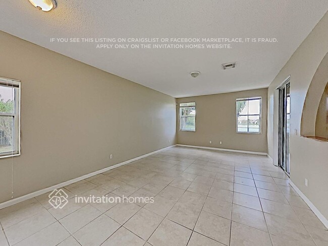 Photo - 1912 NW 184th Way
