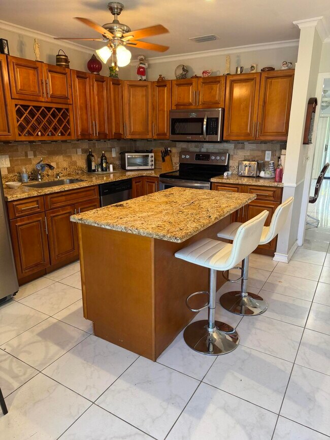 Photo - 8588 Bella Vista Dr