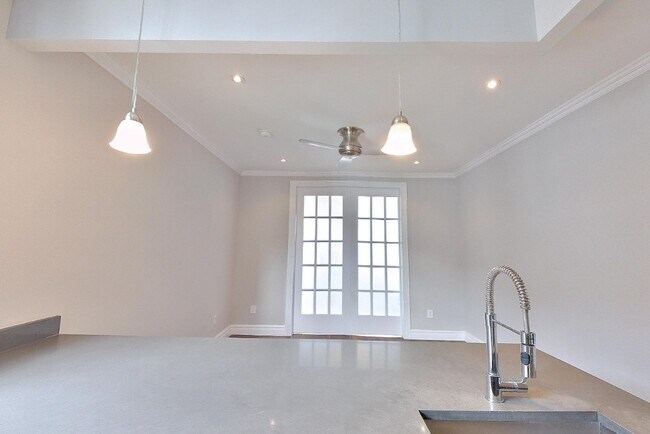 Photo - 722 Tenth Avenue (49th & 50th St), #2B Apartamento Unidad 4B