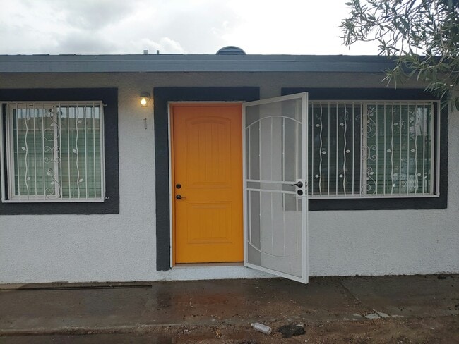Building Photo - 2518 N McCarran St Unit 1 Rental