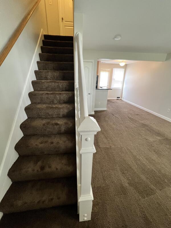 Photo - 6890 Hawthorne St