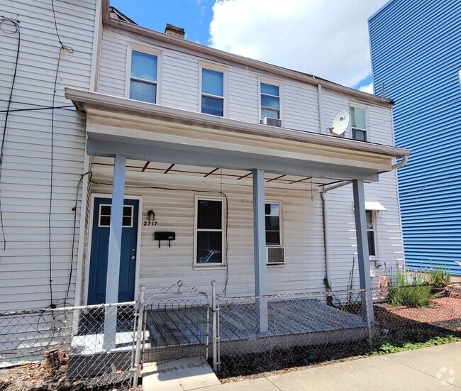 Building Photo - 2717 Jane St Unit Apt #2