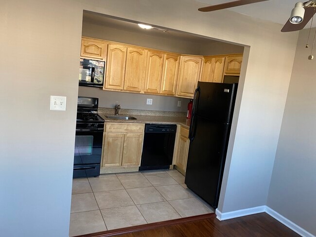 Photo - 3312 Glenbrook Pl Unit 2nd Floor