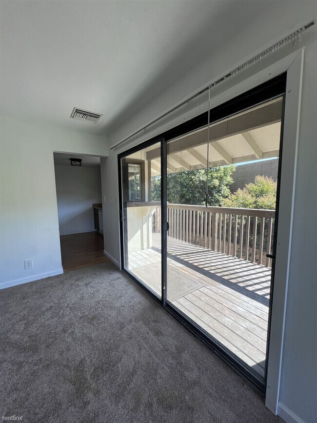 Photo - 2 br, 2 bath Condo - 2410 Starlight Lane