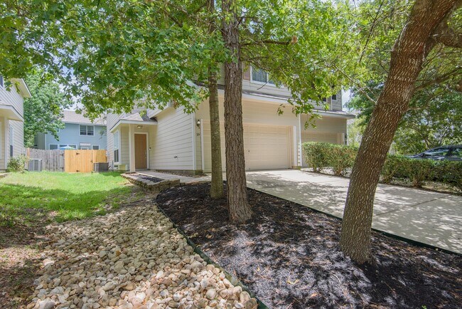 Photo - 19 Musk Rose Ct
