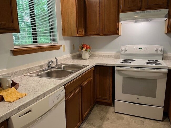Photo - 104 Lystra Hills Ln Unidad A