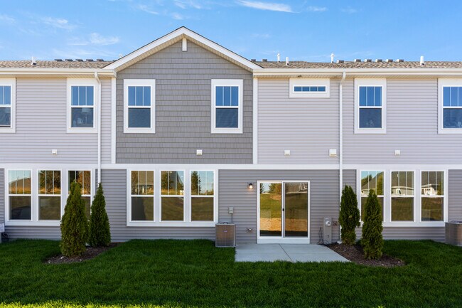 Photo - 668 Cassia Ct