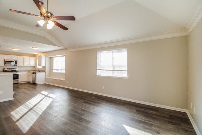 Photo - 3506 Pawnee Dr