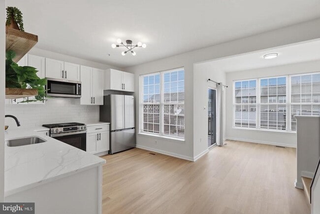 Photo - 1904 Fieldstone Way