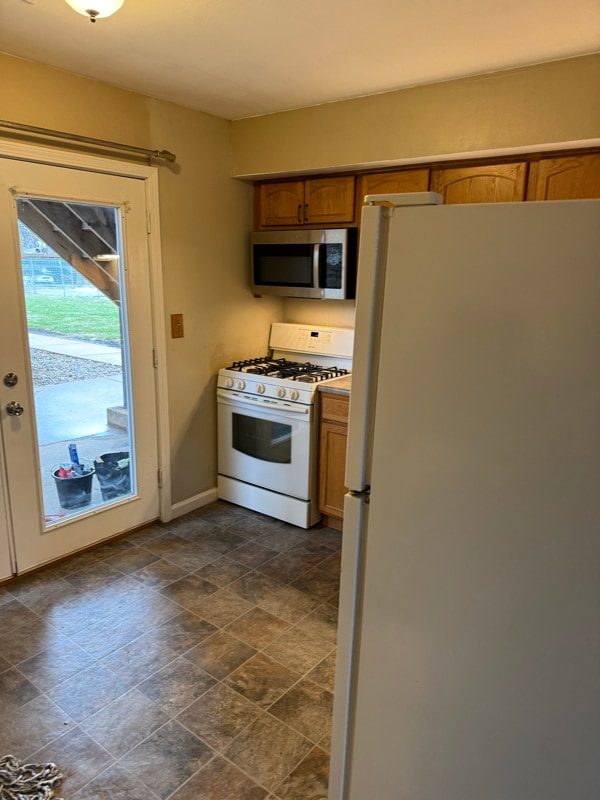 Building Photo - 3623 N Sterling Ave Rental