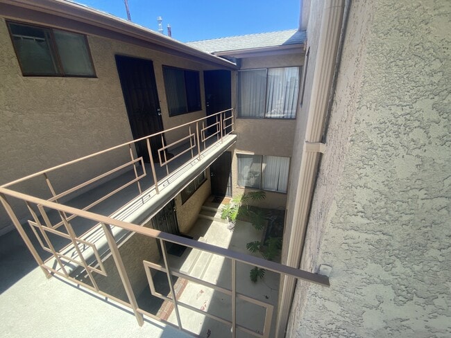 Green Tree Apts