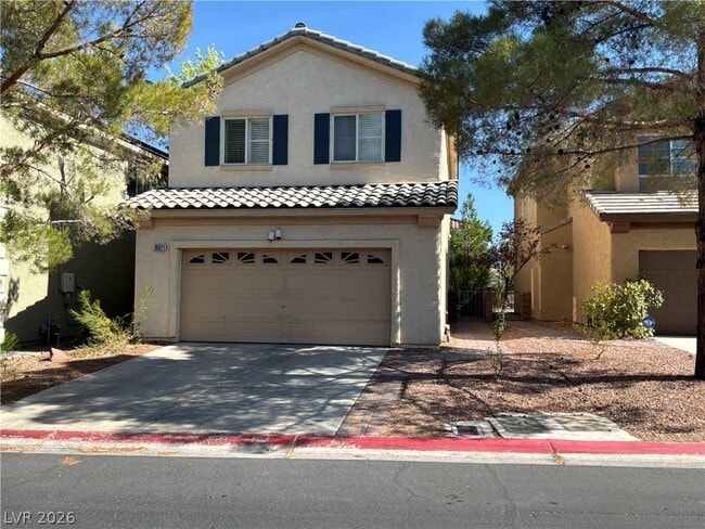 Building Photo - 10021 Calabasas Ave