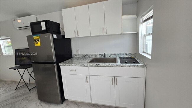 Photo - 2440 NW 99th St Unidad A