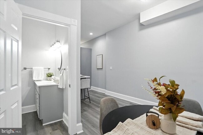 Photo - 1628 E Biddle St