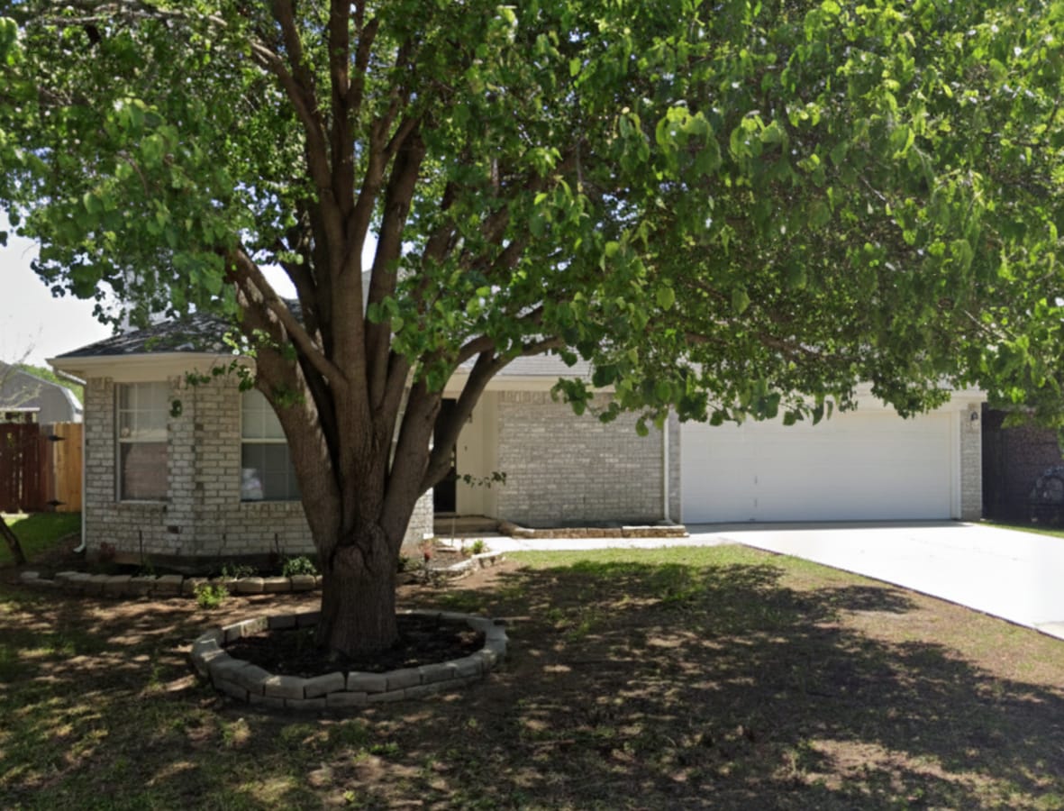 Photo - 1606 Oxford Dr