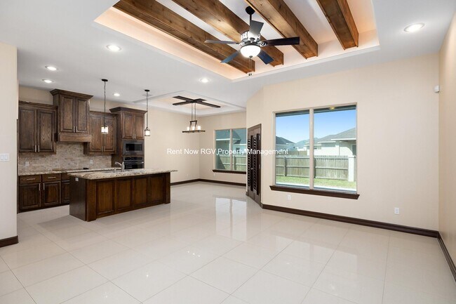 Photo - 13921 N 36th St