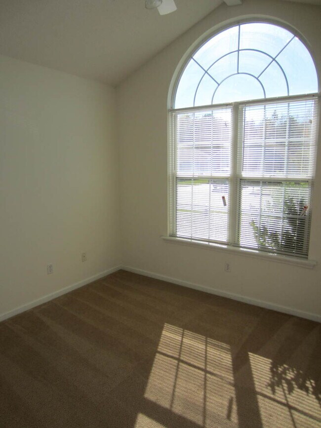 Photo - 3 Bedroom/2 Bath Home in Chadwyck Subdivision