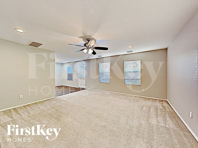 Photo - 6933 Meadow Way Ln
