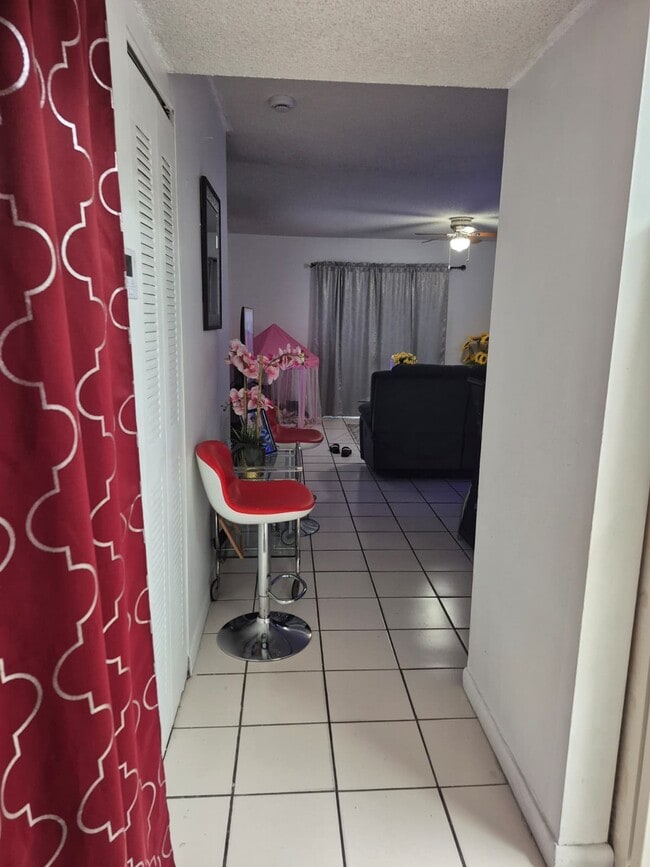 Photo - 11301 SW 200th St