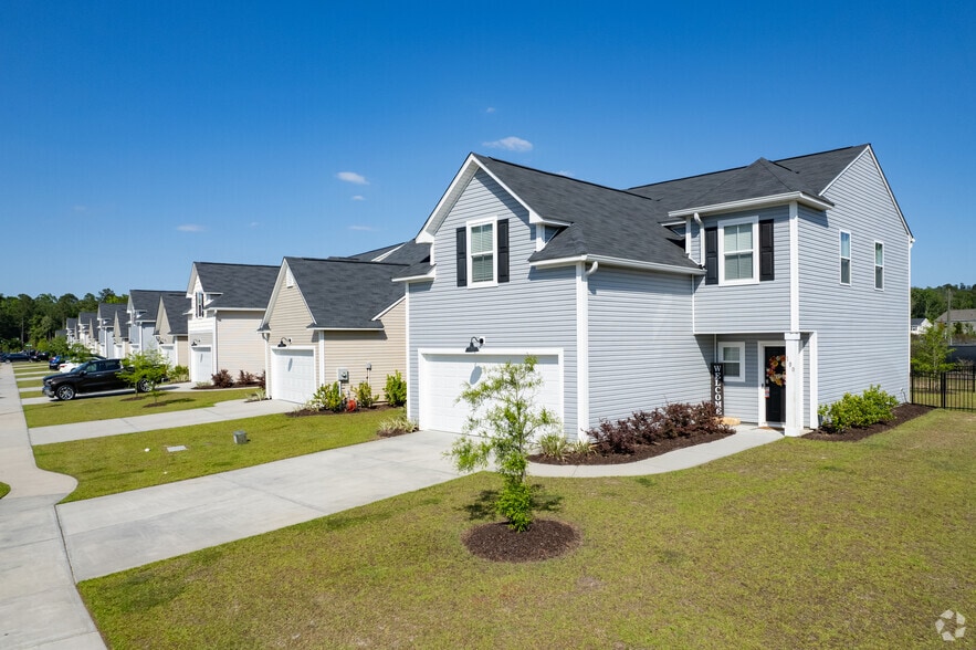 Quinn Residences at Drayton Park - Savannah Quarters