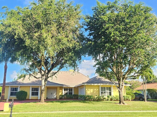 Photo - 2099 Greenview Cove Dr