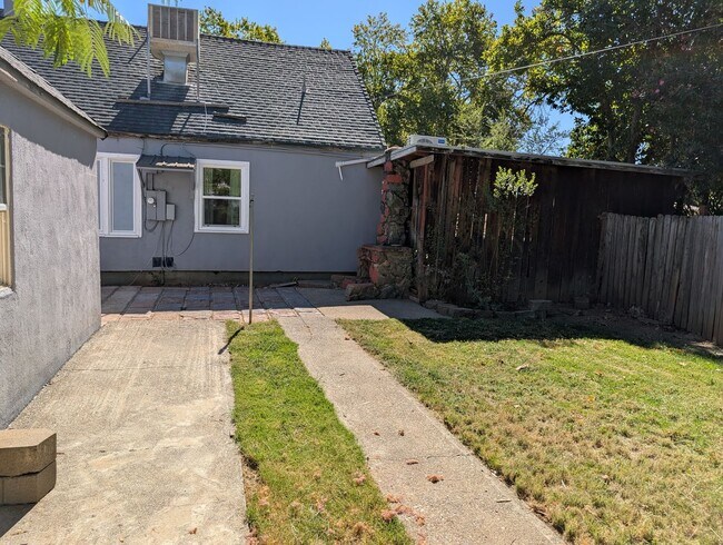 Photo - 4 Bedroom Home near Caldwell Park