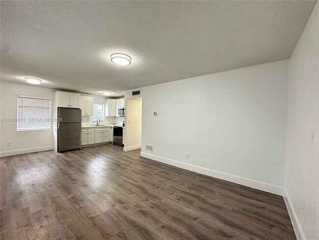 Photo - 2910 Pierce St Unidad 101