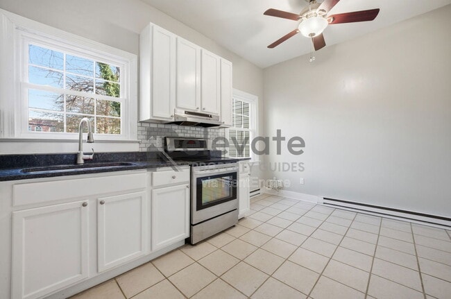 Photo - 2206 Parkwood Ave