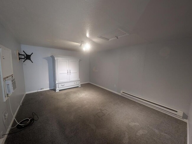 Photo - 226.5 N 7th Ave