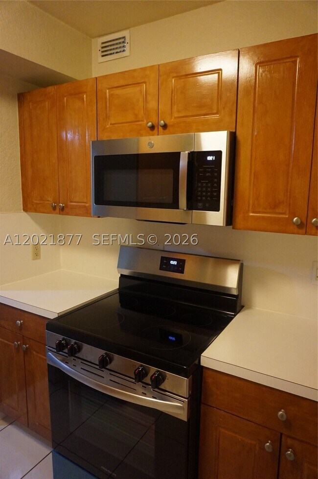 Photo - 770 SE 2nd Ave Unit A205