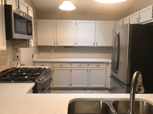 Photo - Sammamish Serenity 3 Bedroom Home