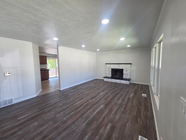 Photo - 856 E Park Mesa Way