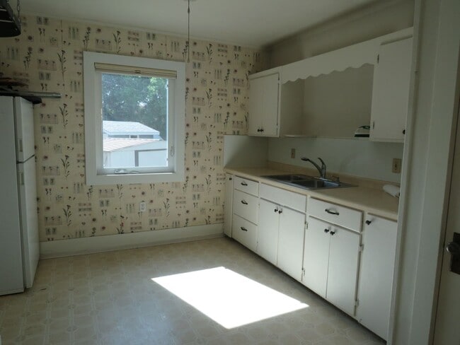 Photo - Cute and Charming 2 Bed/ 1 Bath Stand Alone Condo!