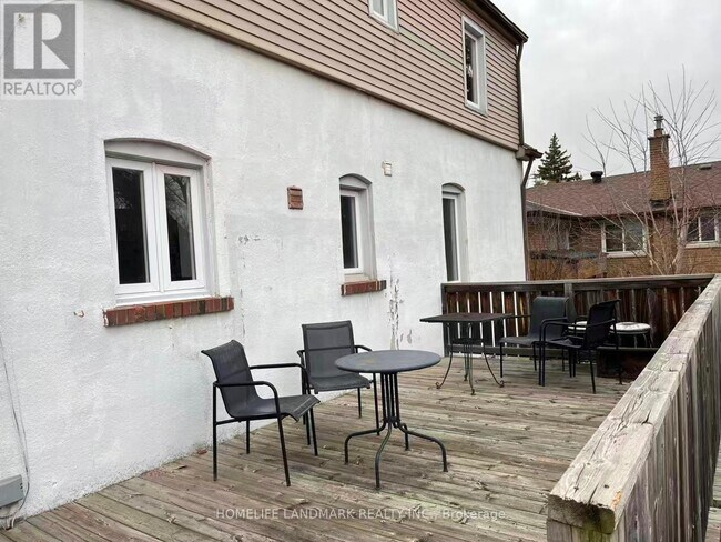 Photo - 121 Bishop Ave