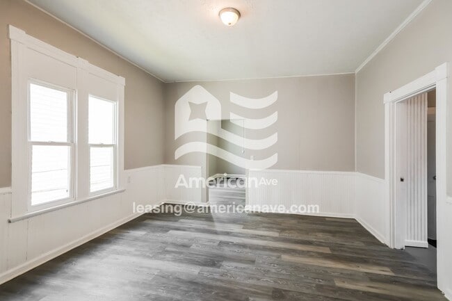 Photo - 603 E Oak St