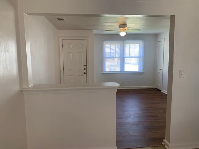 Photo - 9324 Phillip Ave Unit 9324