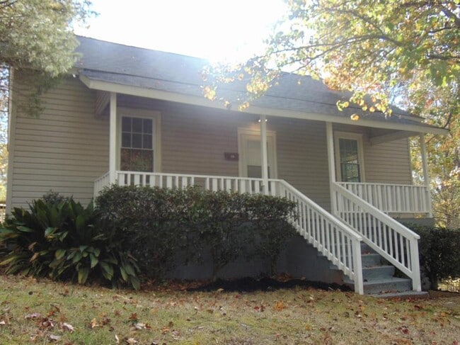 Photo - 407 Connecticut Ave