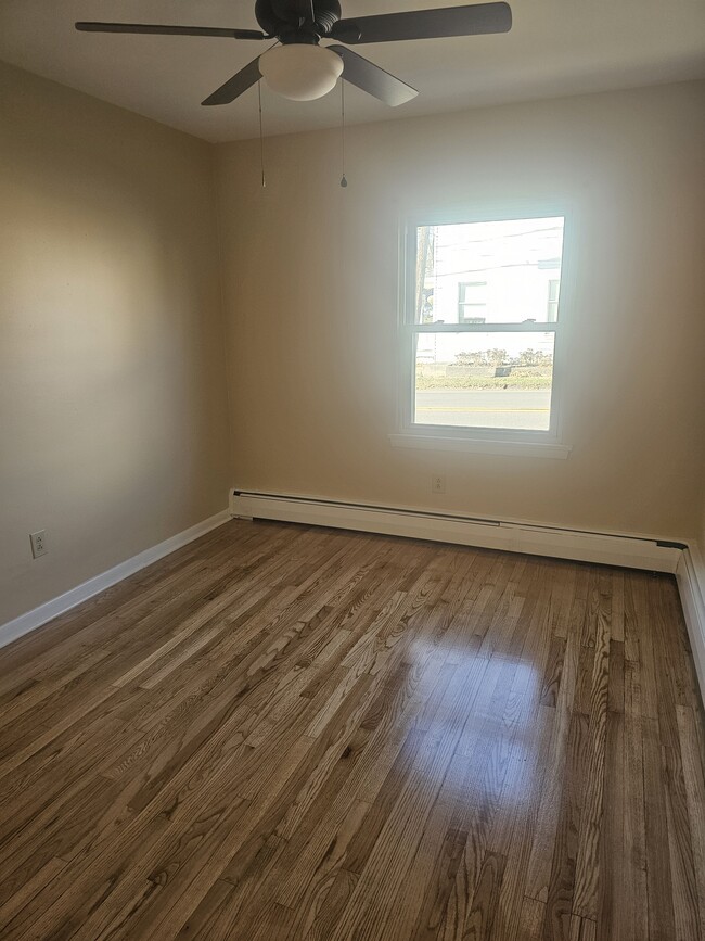 Photo - 834 Patrick Ln Unit 102