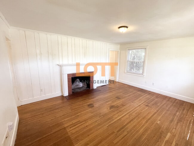 Photo - 216 Mountain View Cir