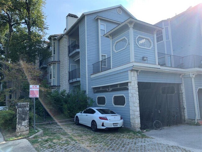 Photo - 3111 Tom Green St Unit 101