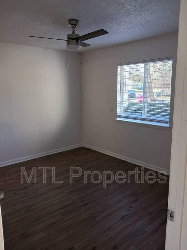 Photo - 1602 Eagles Pl Unidad Bldg J,  3