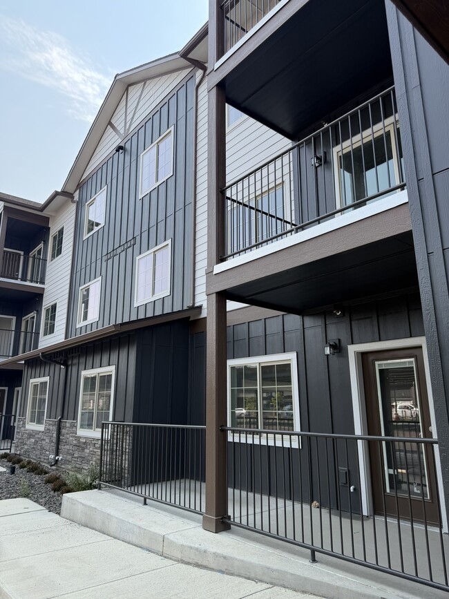 Photo - Westwood Pines Apartments