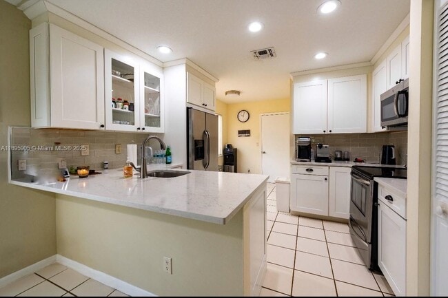 Photo - 2917 Myrtle Oak Cir