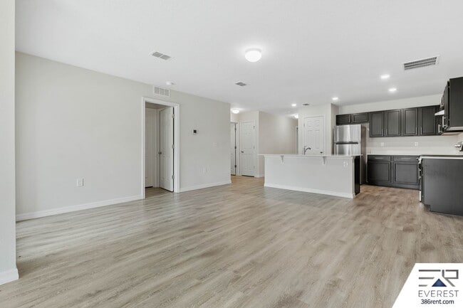 Photo - LIKE NEW 3/2/1 TOWNHOUSE IN DESIRABLE SEMINOLE WOODS