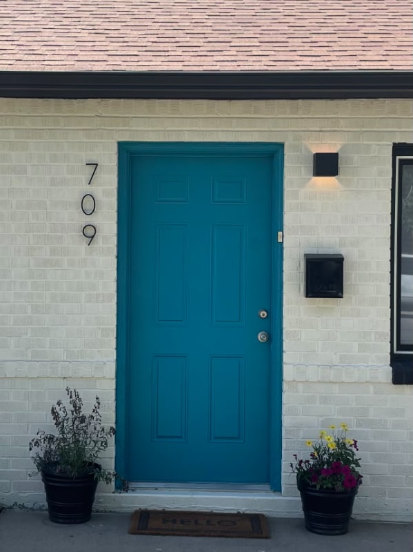 Photo - 709 Ursula St