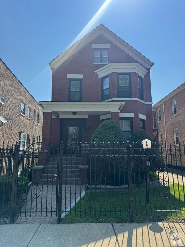 Building Photo - 8345 S Manistee Ave Rental