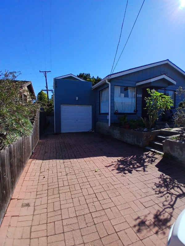 Photo - 550 Madera Ave