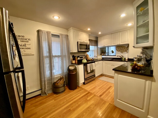 Photo - 111 Longwood Ave Unit 3