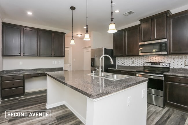 Photo - 233 Klinetop Dr